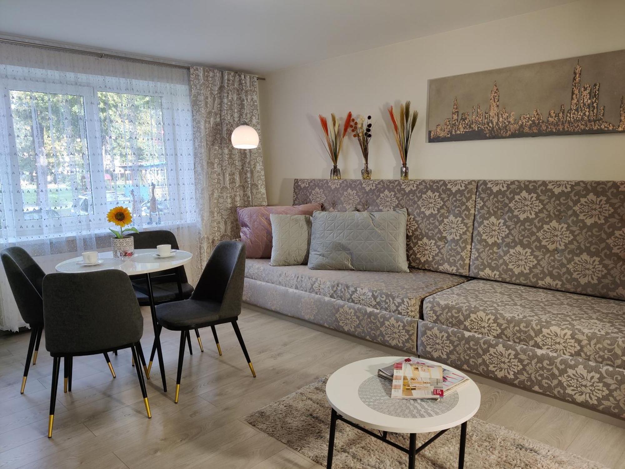 Apartment Dalyce Шяуляй Экстерьер фото